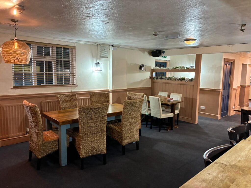 Red Lion, Barwell