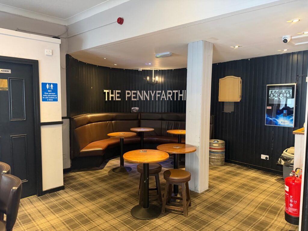 Penny Farthing, Glasgow