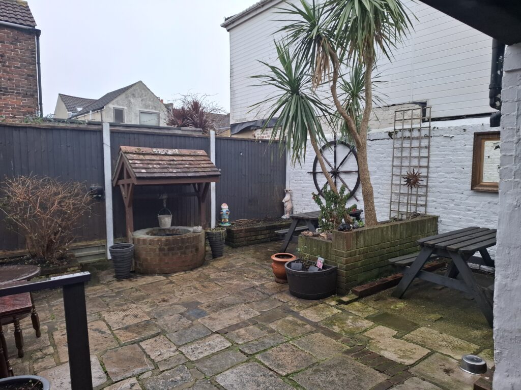 Five Alls, Gosport