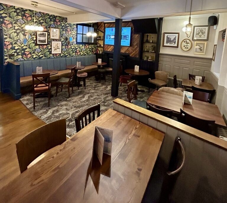 The Whale, Buckingham