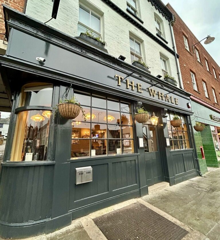 The Whale, Buckingham