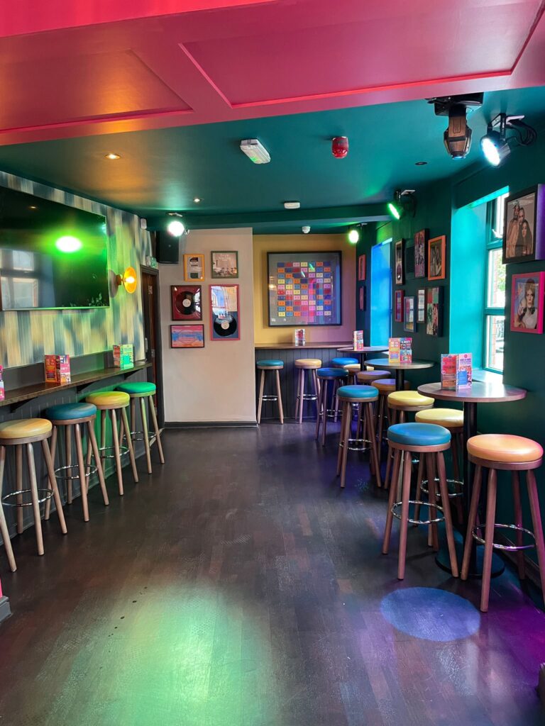 Singing Canary, Newcastle Upon Tyne