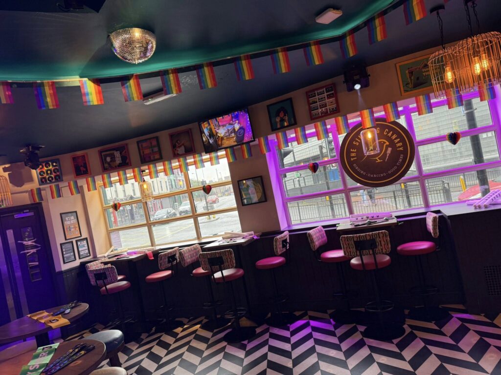 Singing Canary, Newcastle Upon Tyne