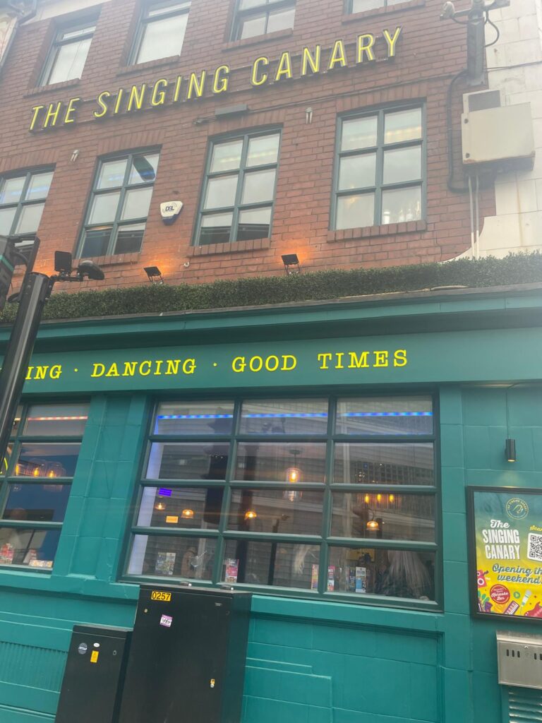 Singing Canary, Newcastle Upon Tyne