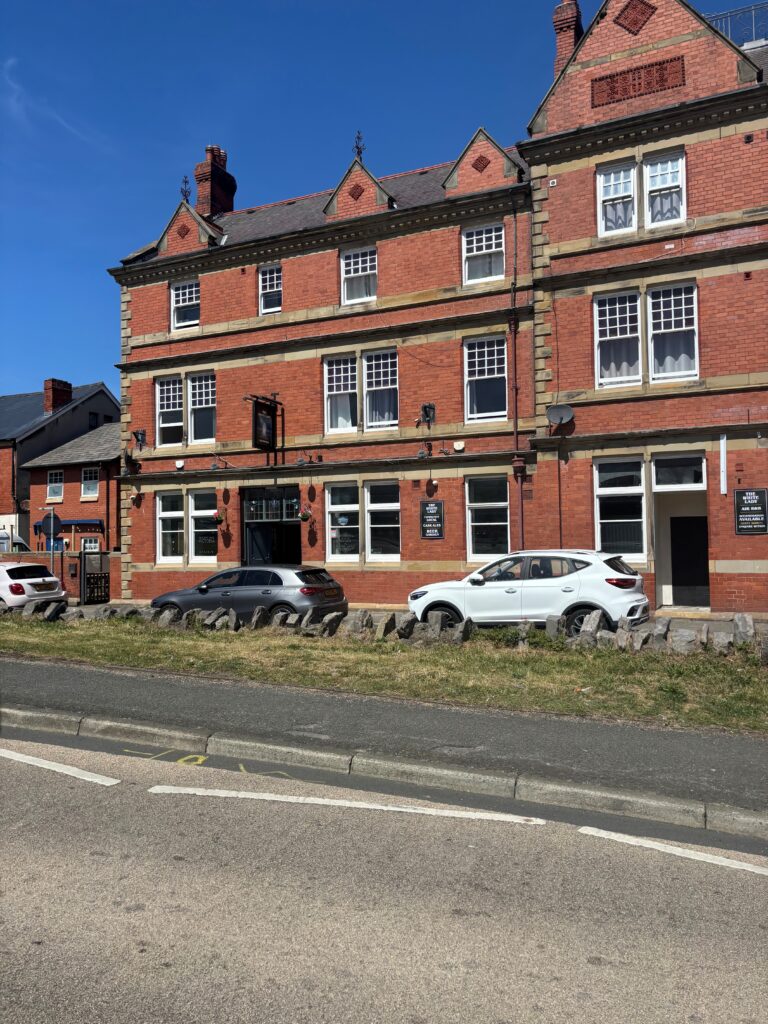 White Lady, Prestatyn