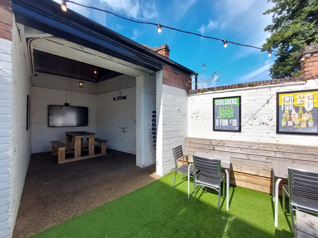 Brewery Arms, Saltney