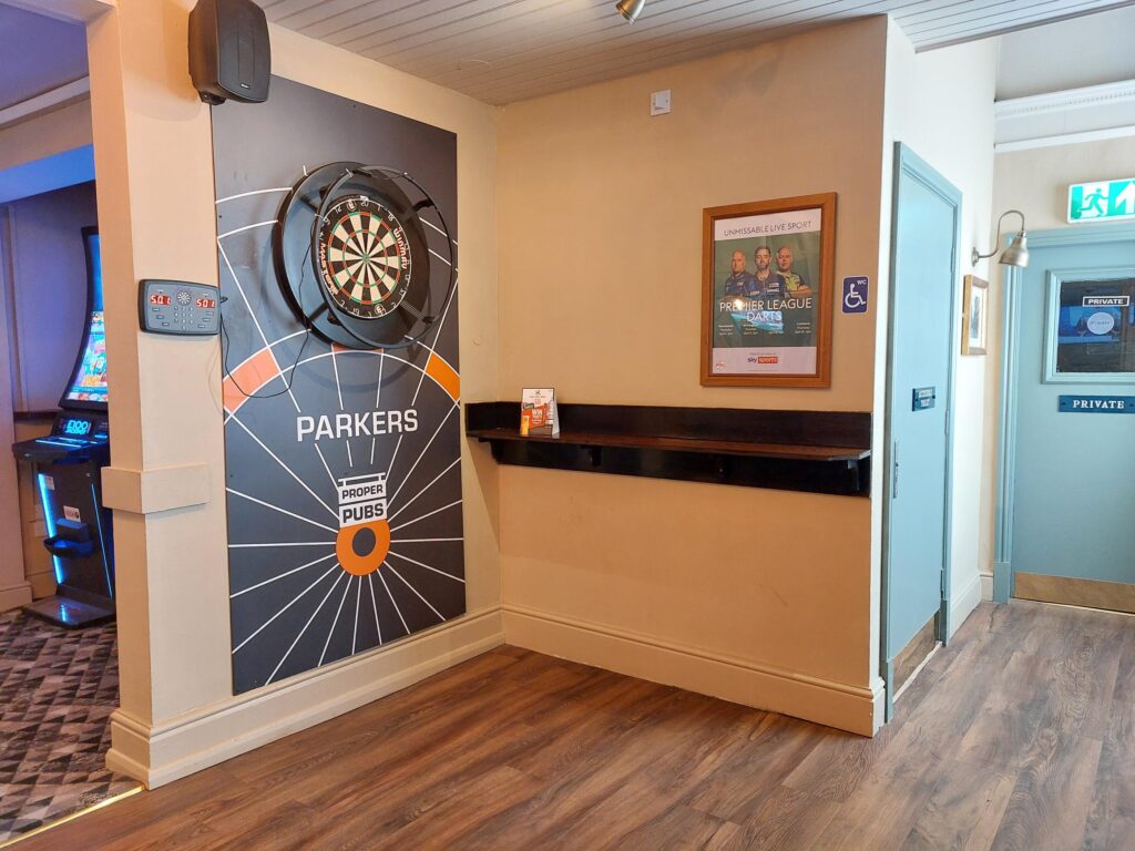 Parkers, Hull