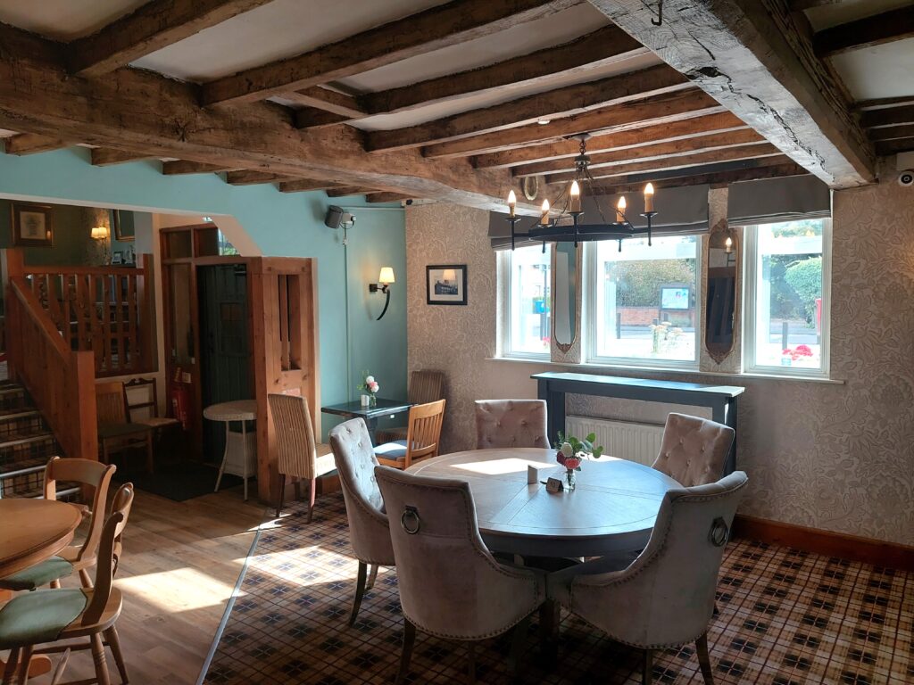 Royal Oak, Kings Bromley