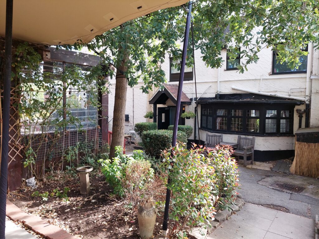 Royal Oak, Kings Bromley