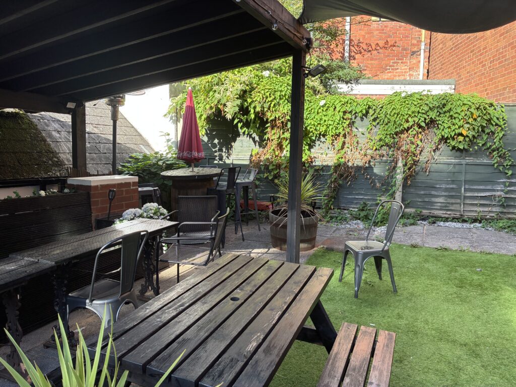 Picks, Halesowen