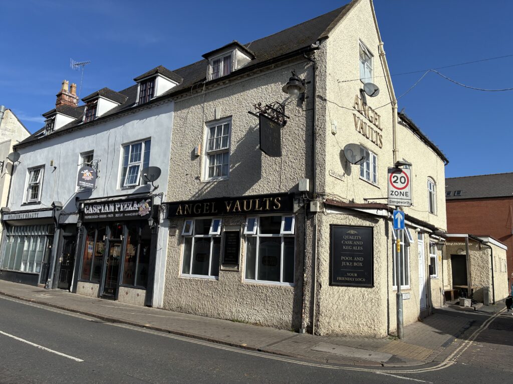 Angel Vaults, Evesham