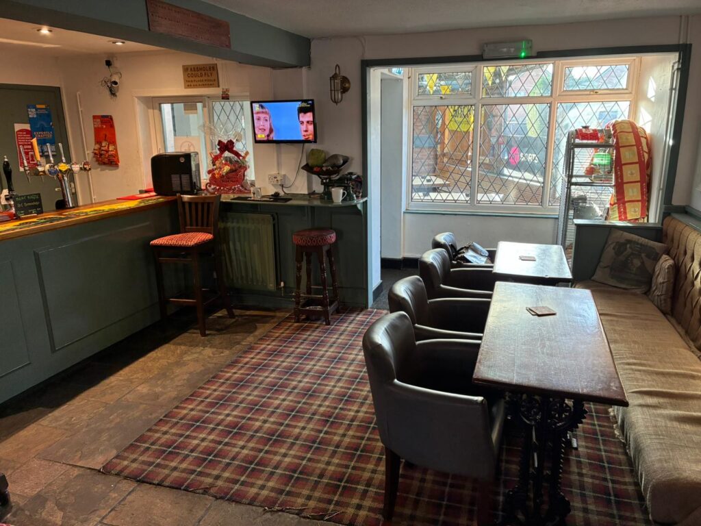 Needlemakers Arms, Studley