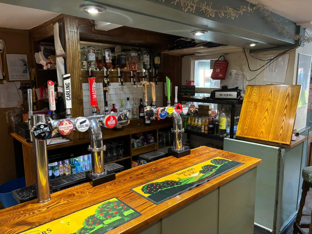 Needlemakers Arms, Studley