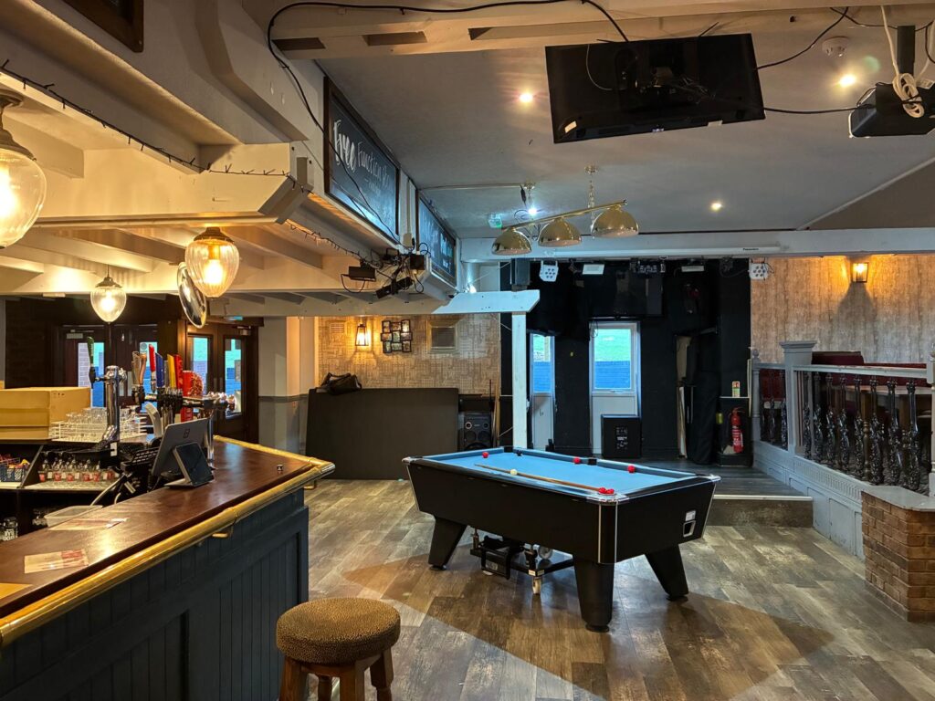 Ox & Plough, Washington