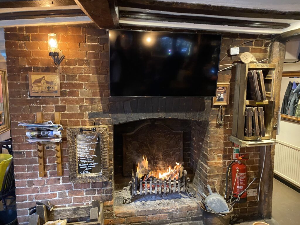 Black Lion, High Roding