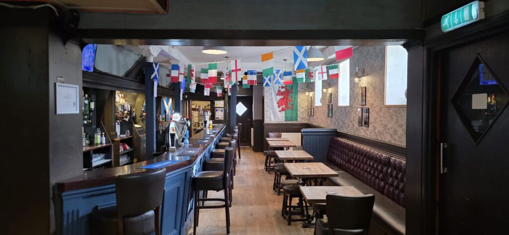 Pig & Whistle, Glasgow