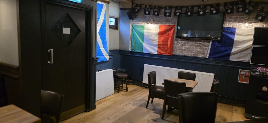 Pig & Whistle, Glasgow
