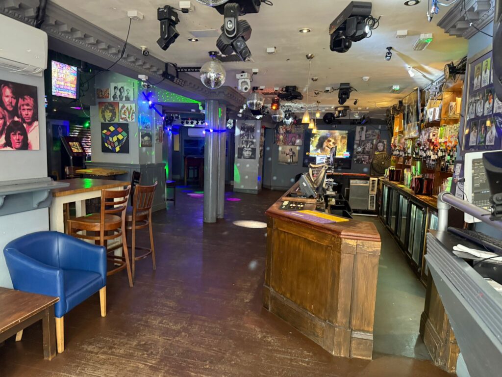 Metro Bar, Derby