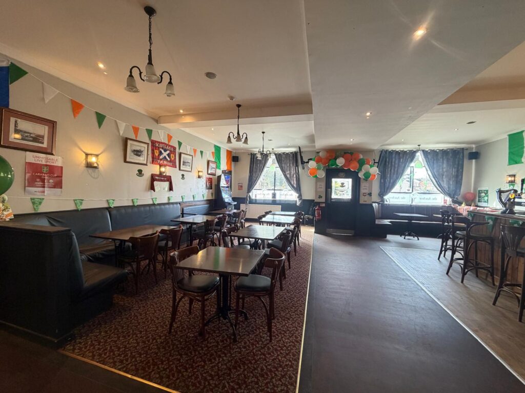 Anchor Bar, Stirling