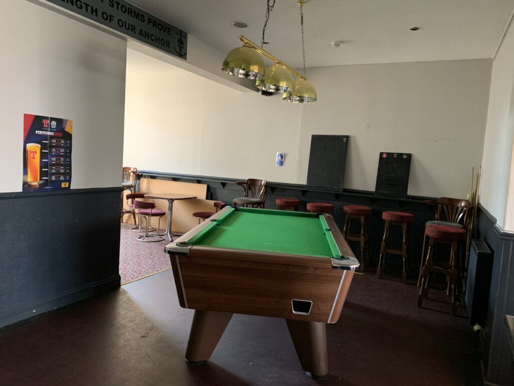 Anchor Bar, Stirling