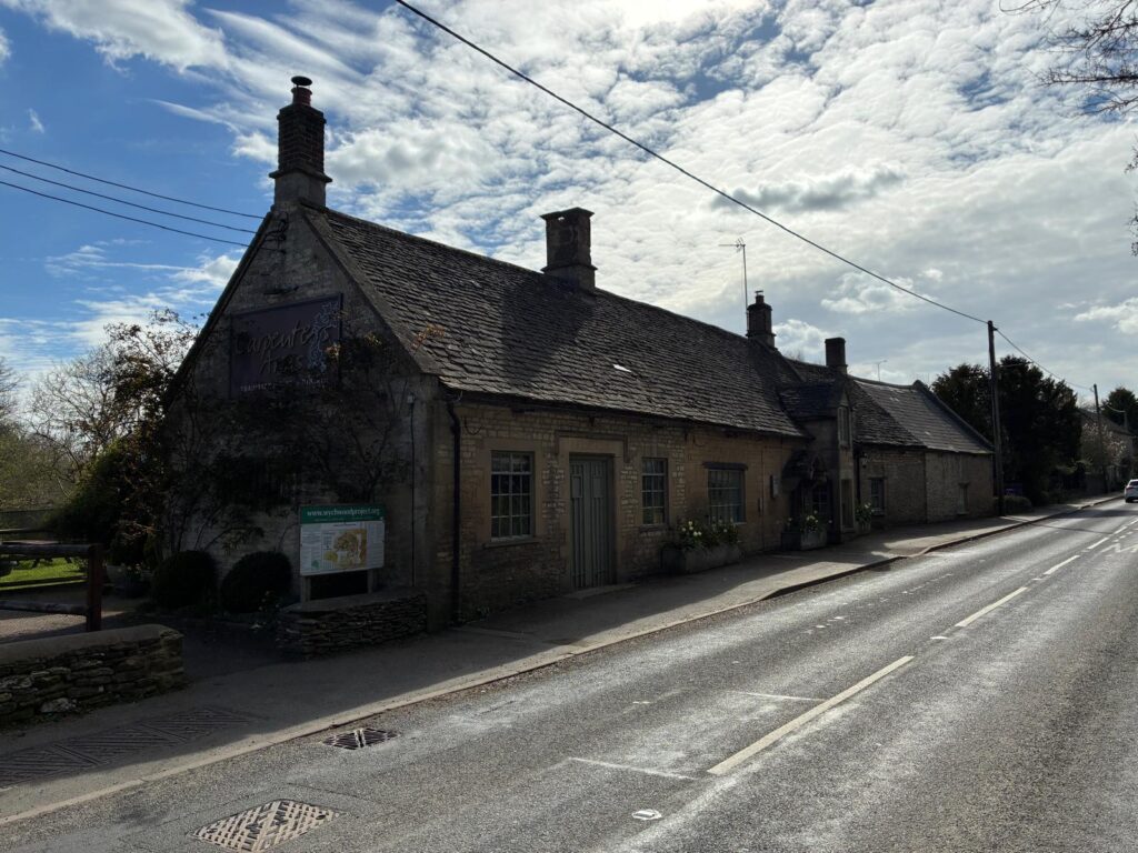Carpenters Arms, Fulbrook