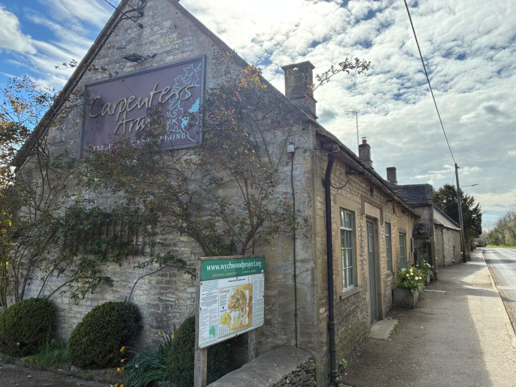 Carpenters Arms, Fulbrook