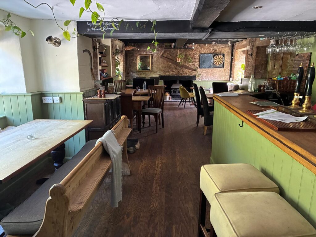 Carpenters Arms, Fulbrook