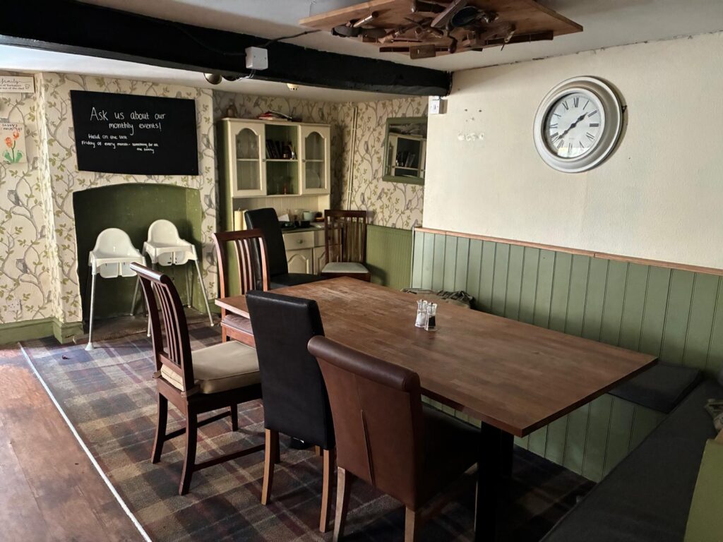 Carpenters Arms, Fulbrook