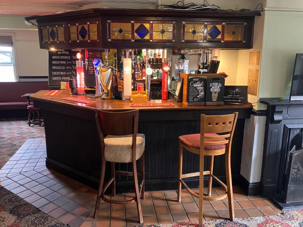 Bay Mare, Bolton