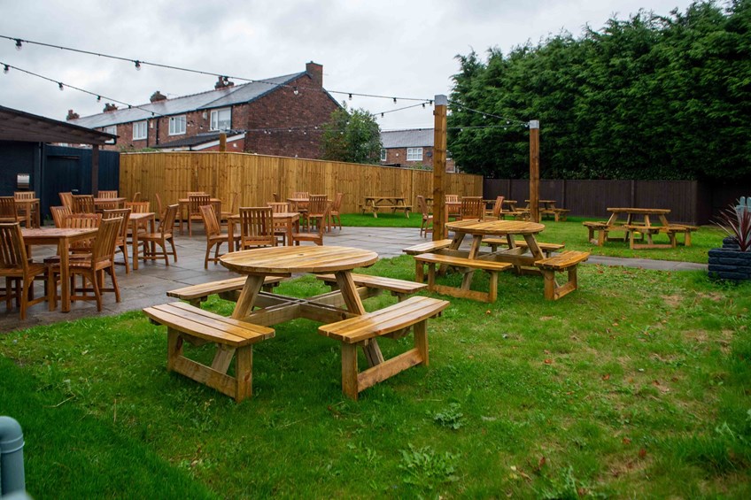 Millhouse St Helens