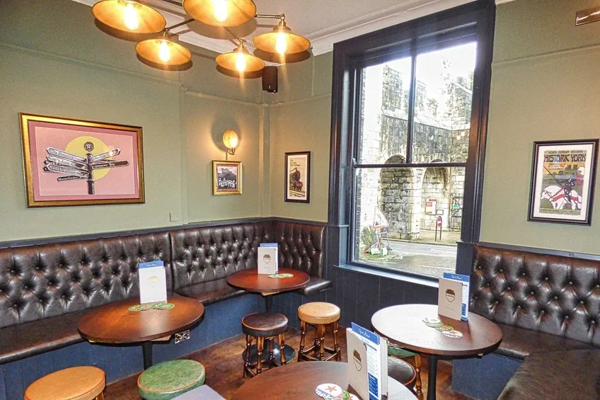Gibsons York