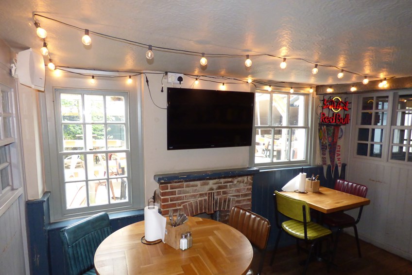 Blue's Smokehouse Bracknell