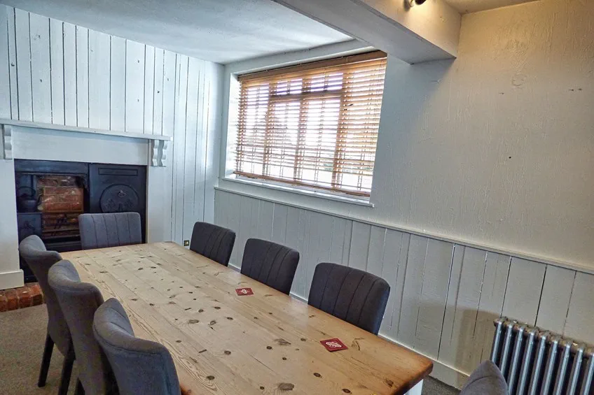 Gregory Arms Grantham