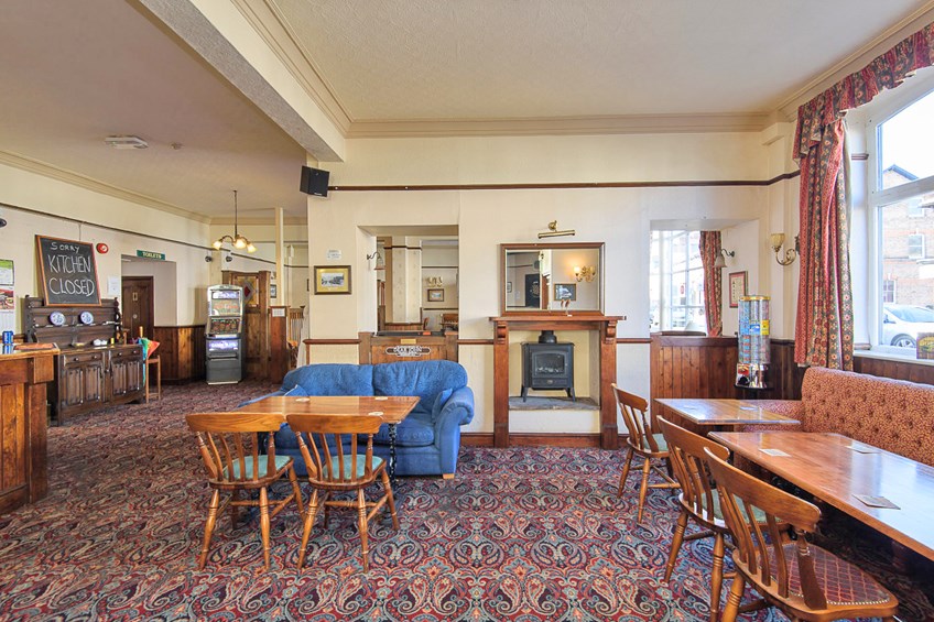 Crown & Sceptre Taunton