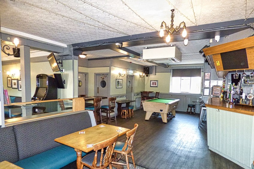 New Inn Idle