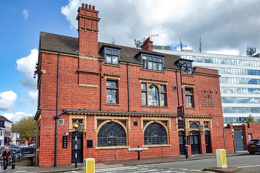 Rose Villa Tavern