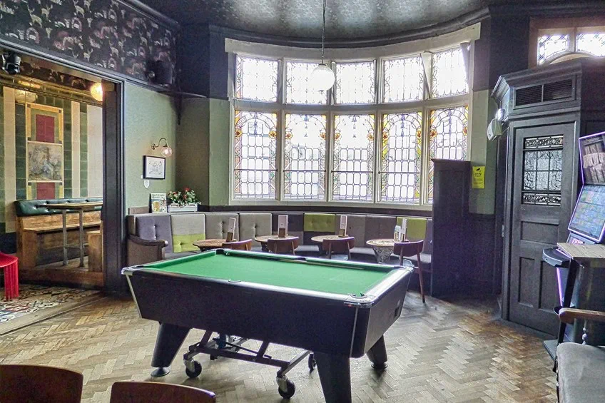 Rose Villa Tavern