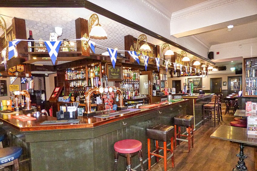 Tam Bain Tavern Laurieston