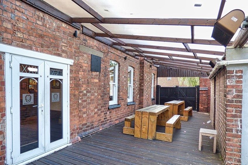 White Lion Stockingford