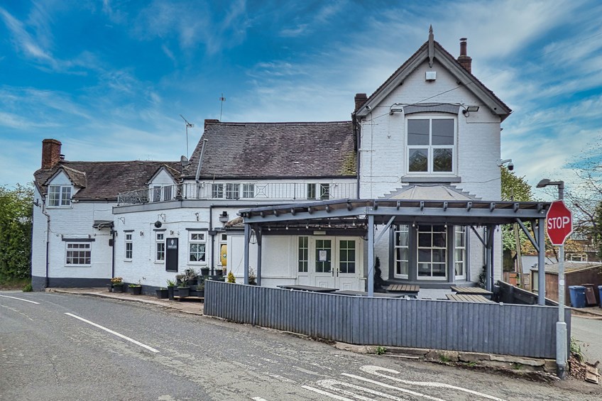 White Lion Harlaston