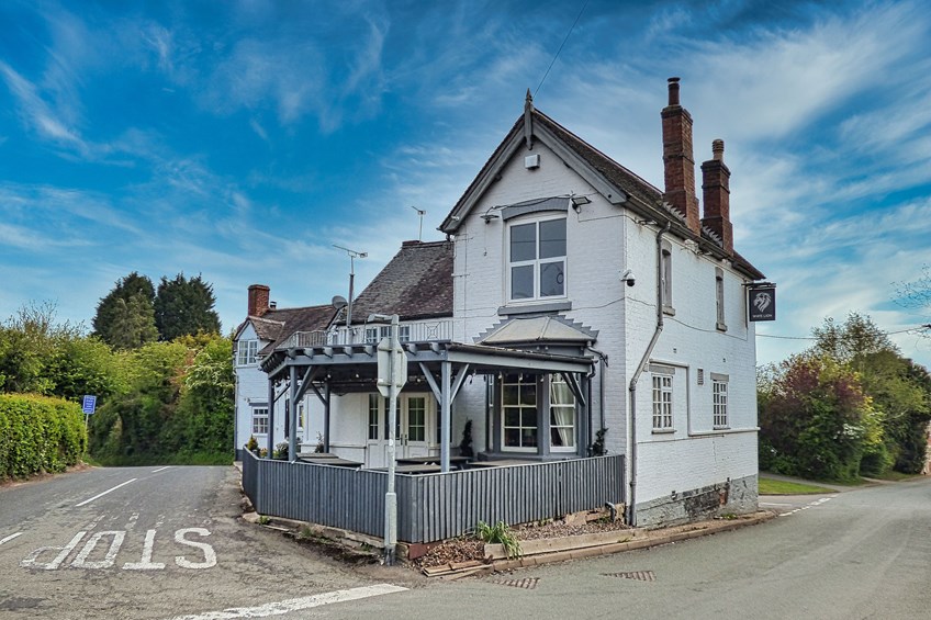 White Lion Harlaston