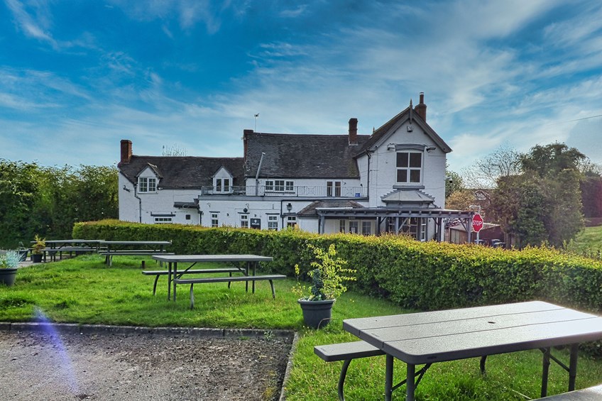 White Lion Harlaston