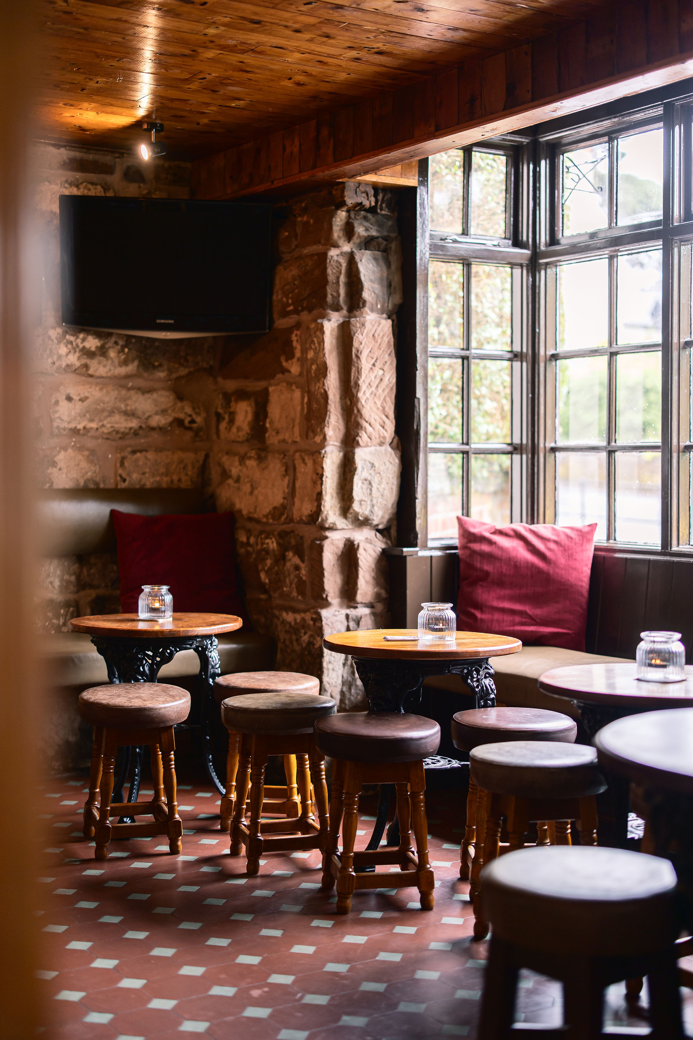 ********The Butchers Arms