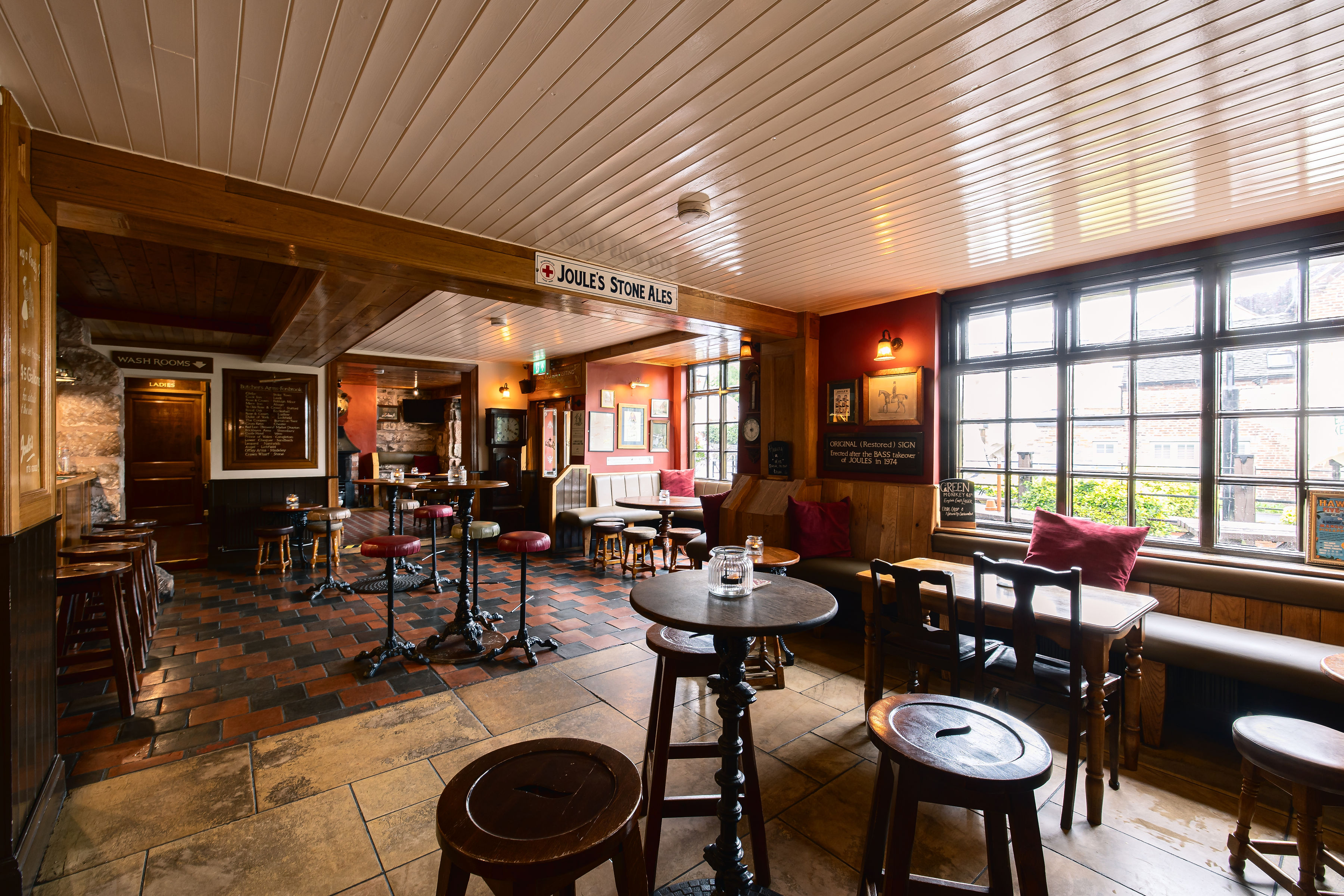 ********The Butchers Arms